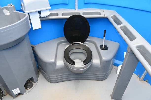 Best Portable toilet rental cost  in Belen, NM